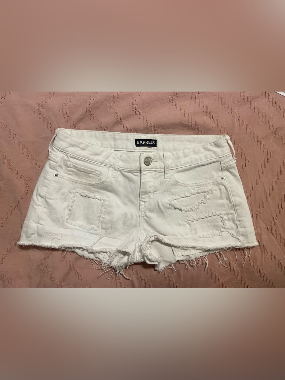 Express White Distressed Denim Shortie Shorts size 6